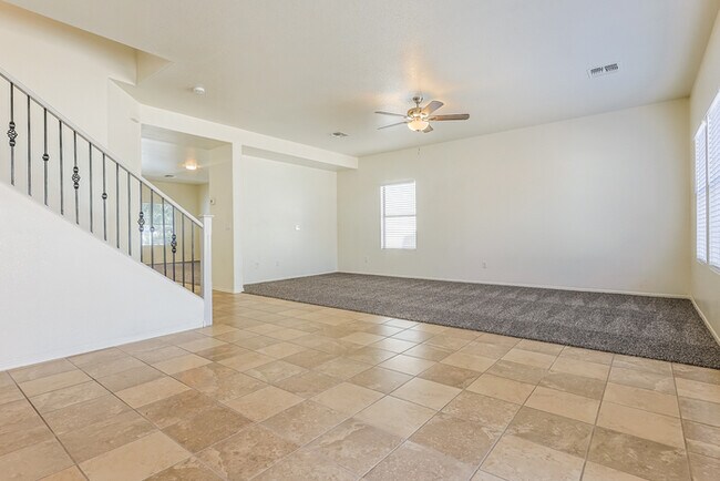 Foto del edificio - 2668 S Southwind Dr