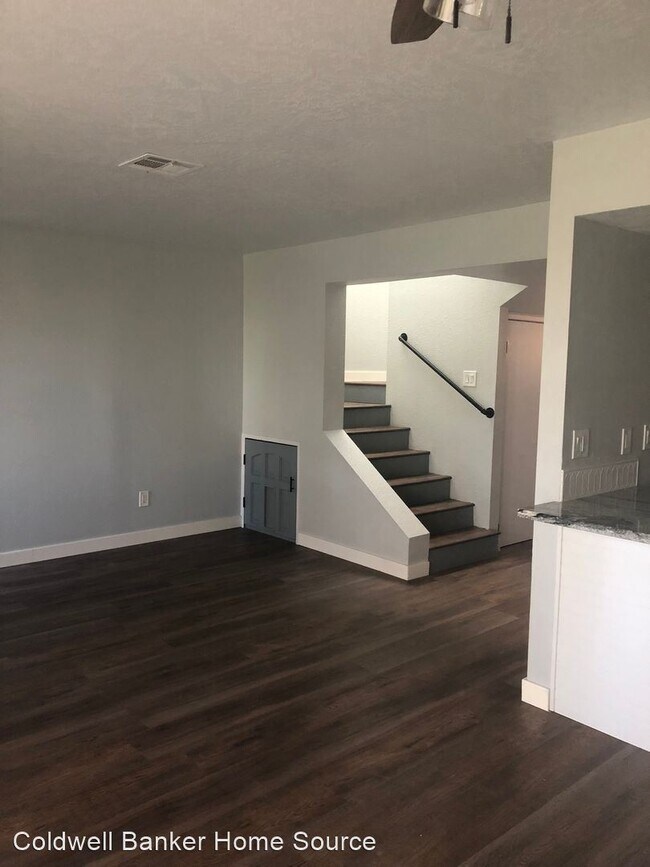 Building Photo - 3 br, 2 bath House - 14736 Chaparral Ln. #9