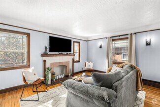 Building Photo - 522 W Hudson Ave