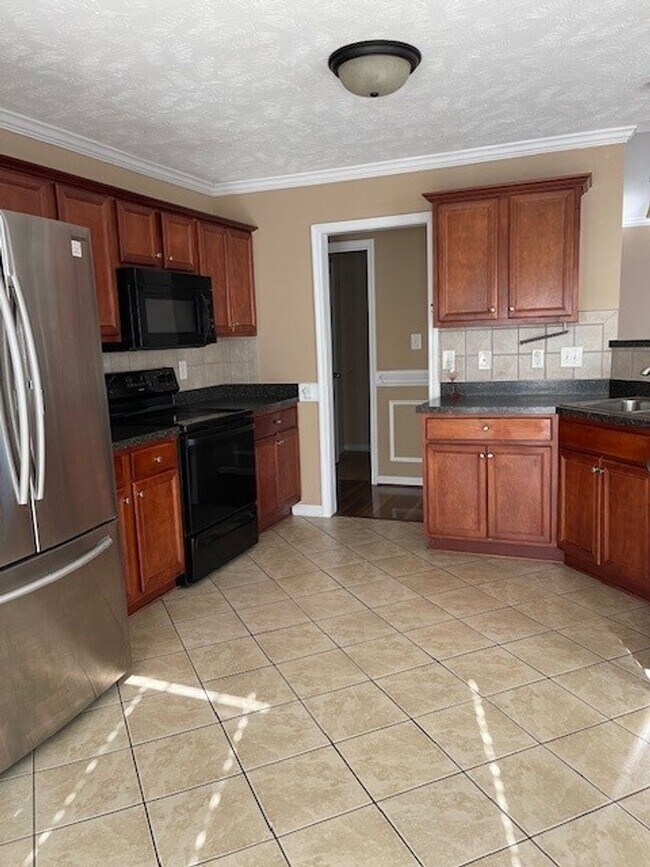 Building Photo - 133 Gallop Ct.