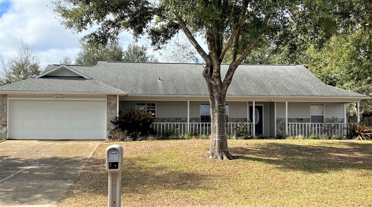1219 Lexie Dr, Crestview, FL 32536 House Rental in Crestview, FL