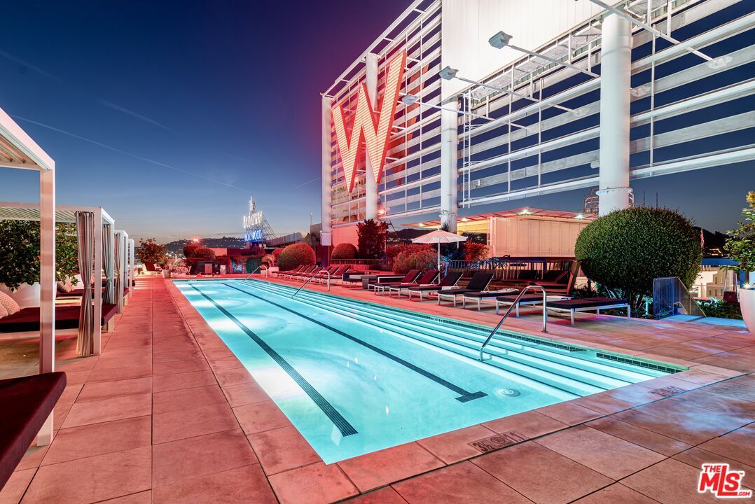 Foto principal - 6250 Hollywood Blvd