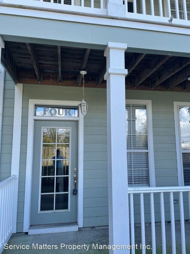 Foto principal - 2 br, 2.5 bath House - 306 E Desoto St Unit 4