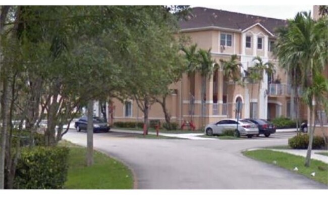 Foto del edificio - 17710 NW 73rd Ave