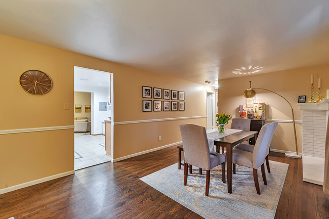 Dining Room - 3487 W Alamo Ave