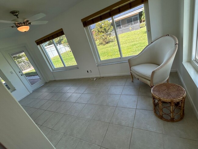 Foto del edificio - 6579 Country Wood Way