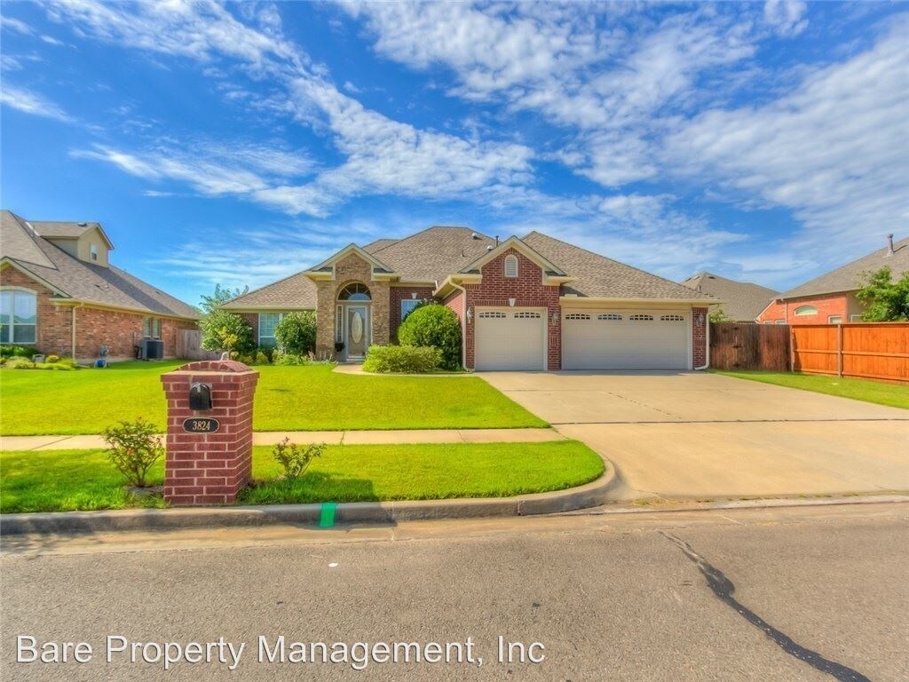 Primary Photo - 3 br, 2 bath House - 3824 Warrington Way