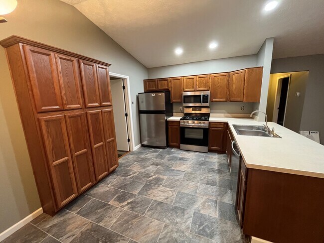 Foto del edificio - 7894 Prairieview Dr