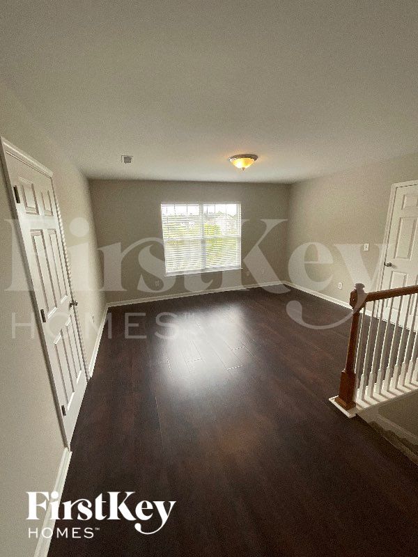 Building Photo - 206 Sabal Palmetto Ct