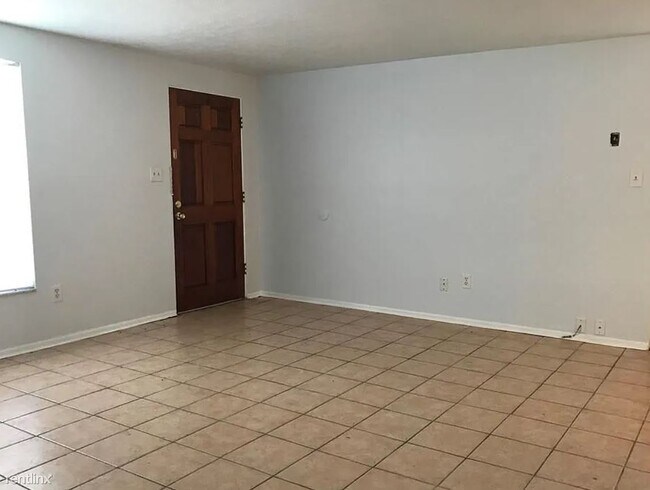 Building Photo - 3 br, 3 bath House - 2890 Creekbend Drive
