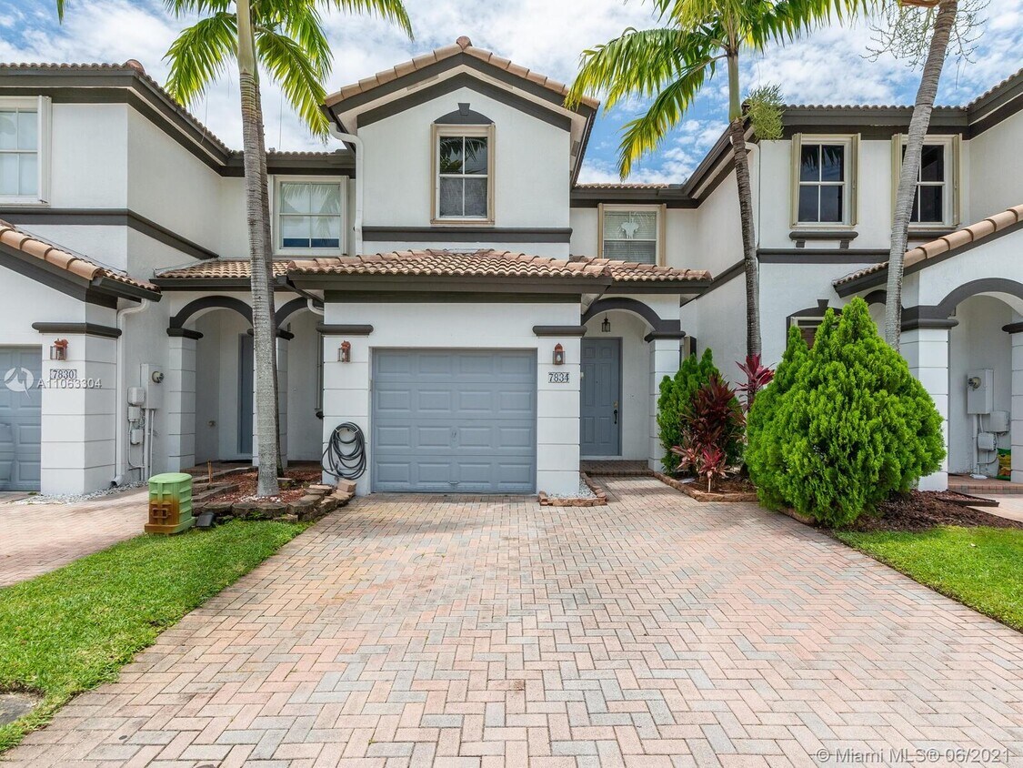 7834 NW 114th Path, Doral, FL 33178 Townhome Rentals in Doral FL