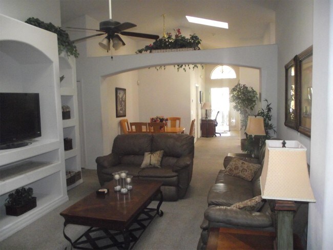 Building Photo - 2556 Bear Creek Court