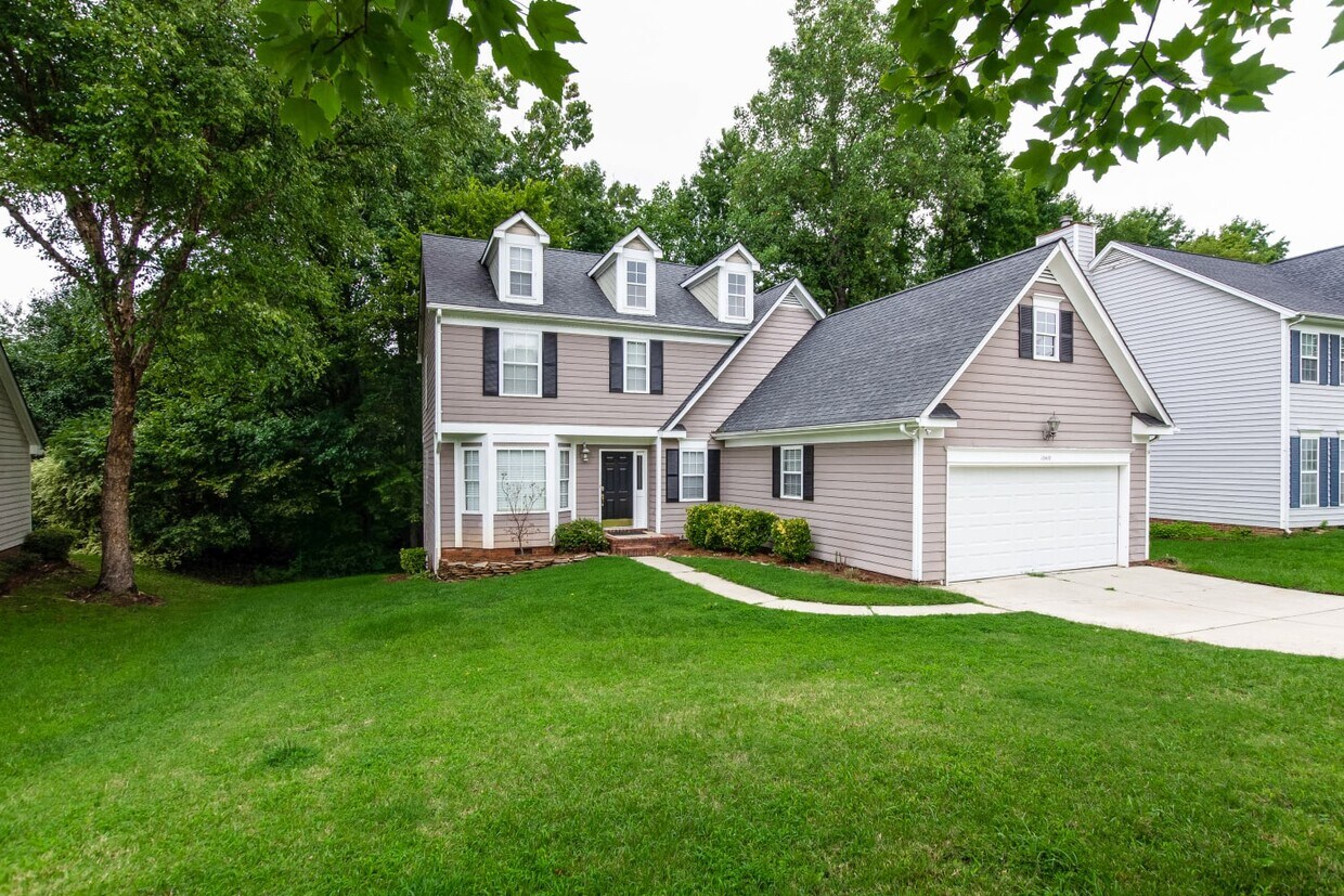 10419 Worsley Ln House Rental in Charlotte, NC