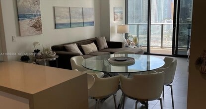 Building Photo - 1600 NE 1st Ct