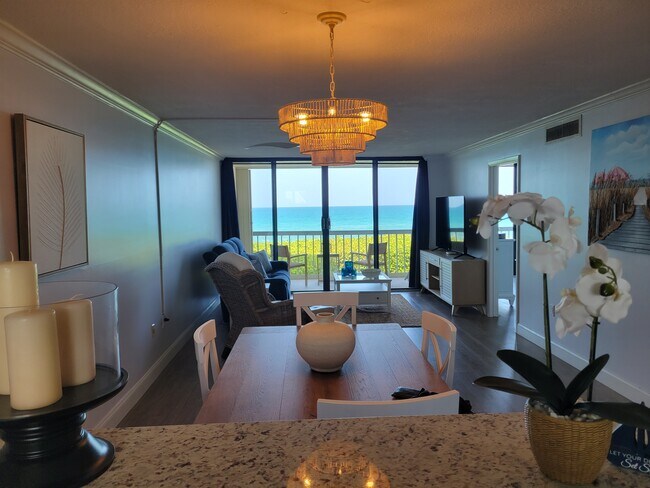 Foto del edificio - 10600 S Ocean Dr