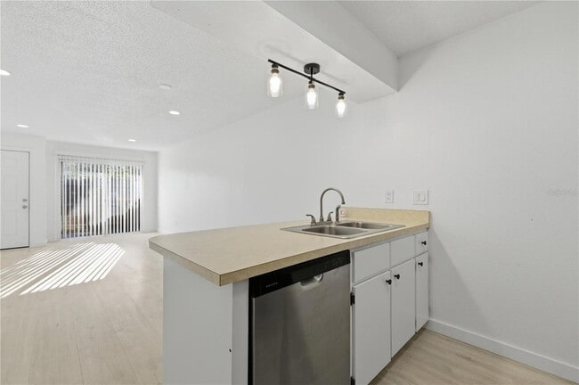 Foto del edificio - 2955 SE 53rd Ct