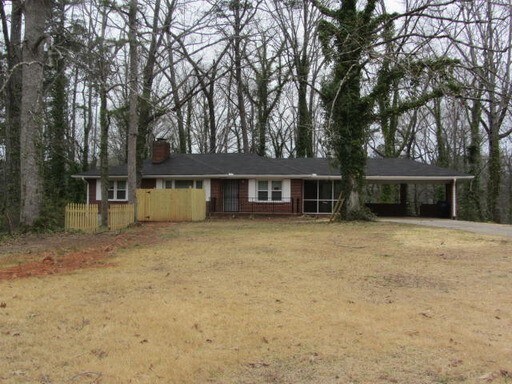 Foto del edificio - Get half off 1st Month's Rent!