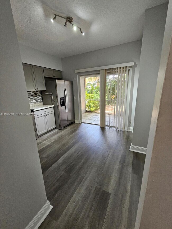 Building Photo - 3305 Cabaret Ln