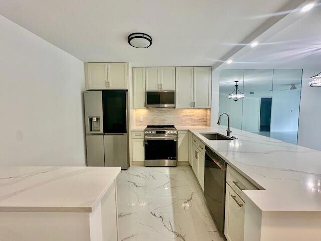 Foto del edificio - 9071 Tracy Ct