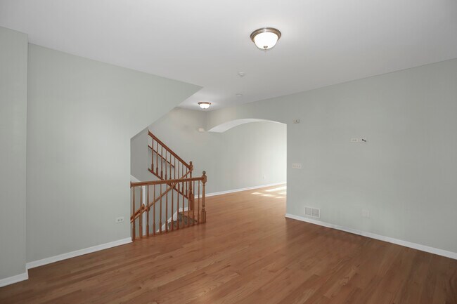 Sala de estar - 910 Neudearborn Ln