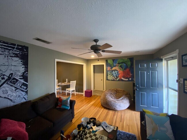 Foto del edificio - 3208 26th St