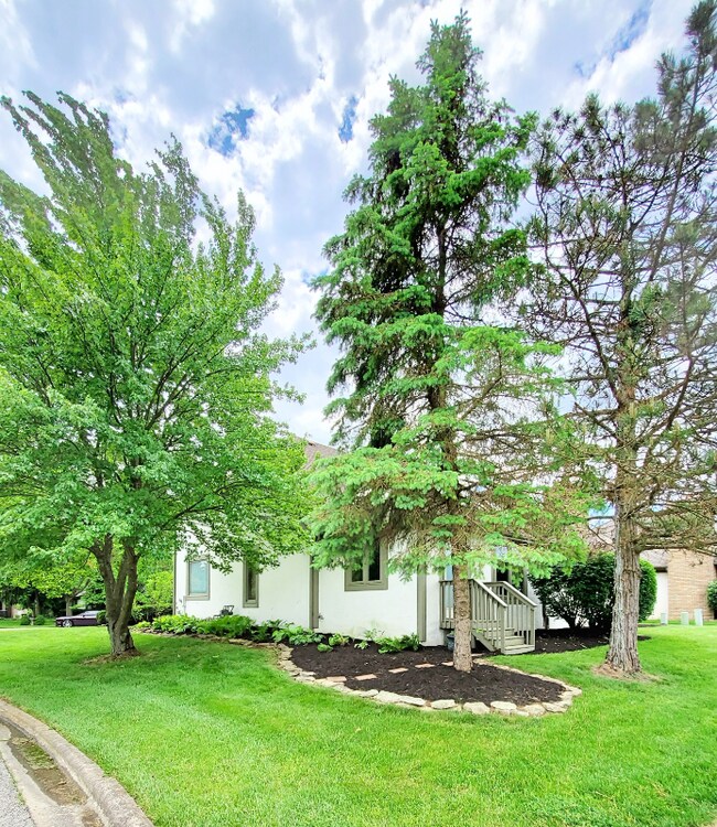 Building Photo - 5990 Kirkwall Ct W