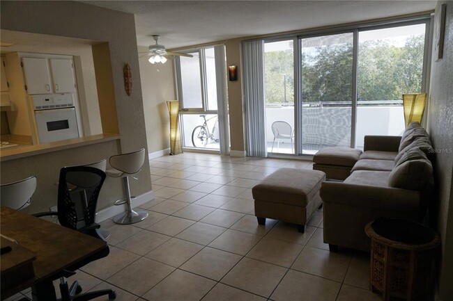 Foto del edificio - 470 3rd St S
