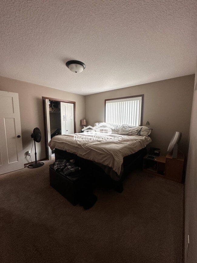 Foto del edificio - 16227 Unity St NW