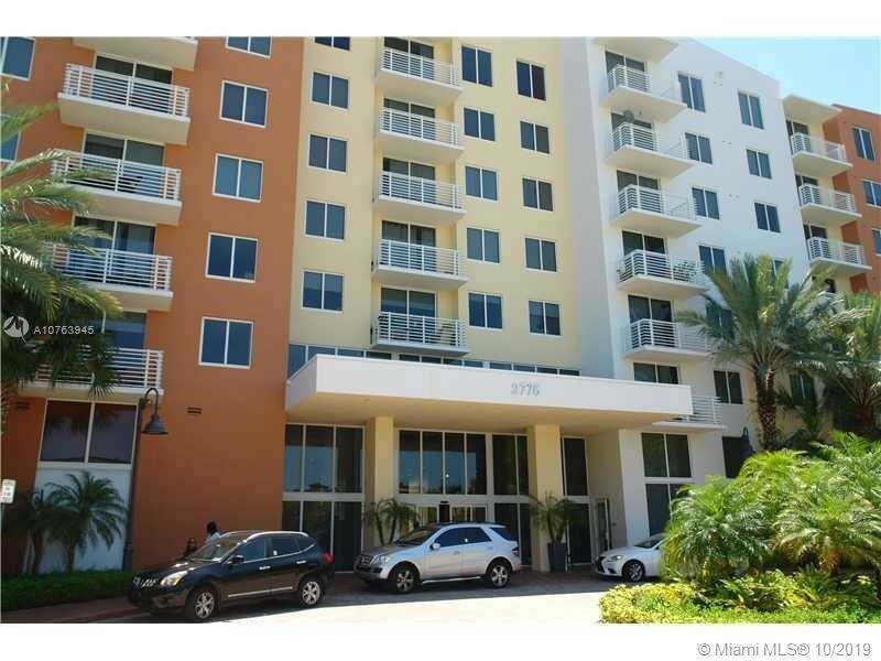 Primary Photo - VENTURE AT AVENTURA