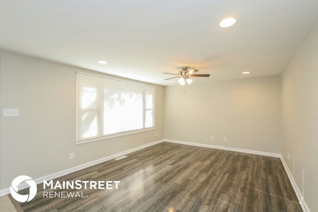 Building Photo - 4373 Varner Rd