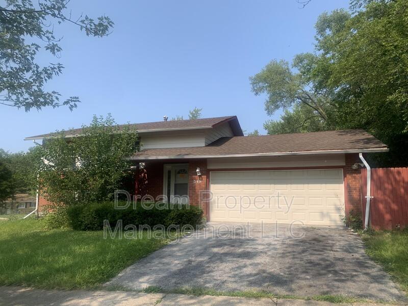 Primary Photo - 548 Regent Rd