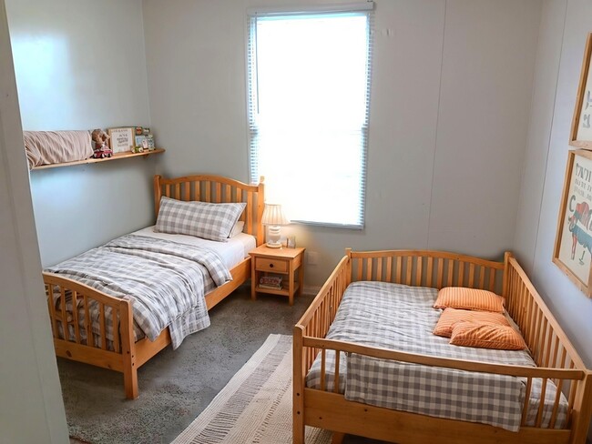 Building Photo - 3230 S Loop 1604 E