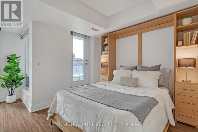 Photo du bâtiment - 8 Scollard St