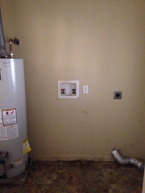 Foto del edificio - 565 Janet Ln