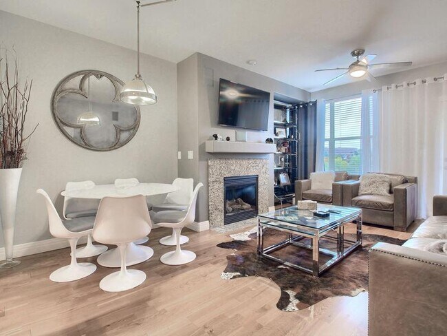 Living Room - 9019 E Panorama Cir