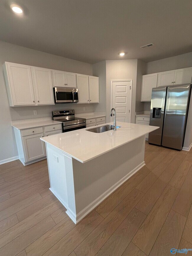 Foto del edificio - 147 Wolfe Ln