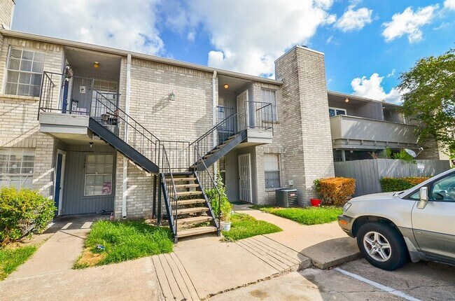 Foto del edificio - 9700 Leawood Blvd