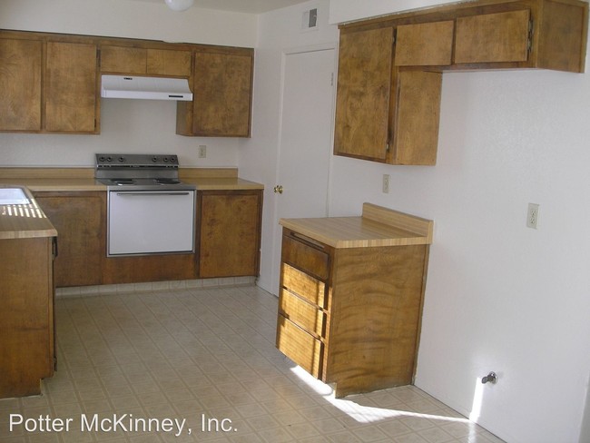 Building Photo - 2801 Brock Way