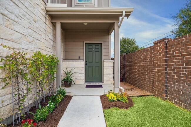Foto del edificio - 5134 Aedan Oak St