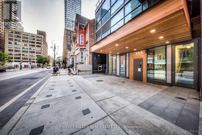 Photo du bâtiment - 290 Adelaide St W