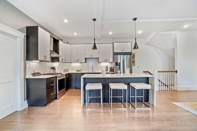 Shared kitchen - 20 Lincoln Ave