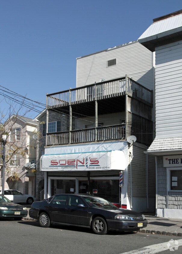 Building Photo - 803 2nd Ave