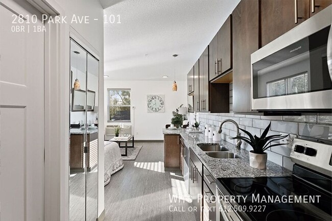 Building Photo - 2810 Park Ave