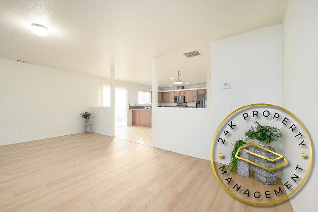 Building Photo - 9296 W Mossywood Dr