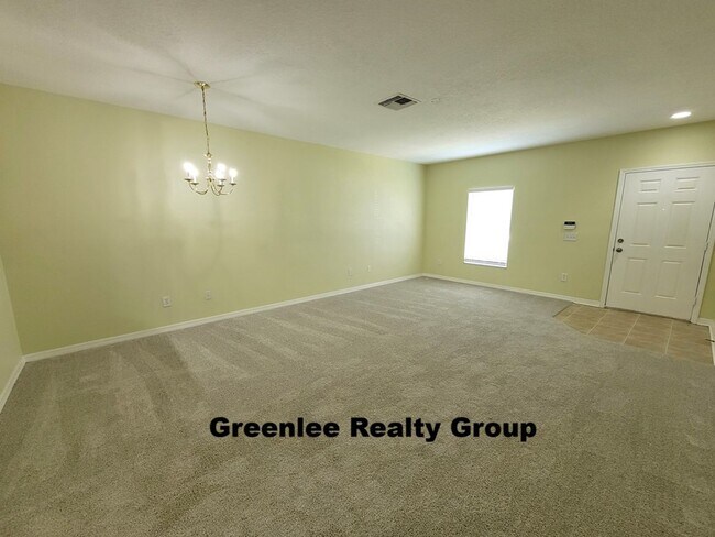 Building Photo - 16414 Swan View Cir