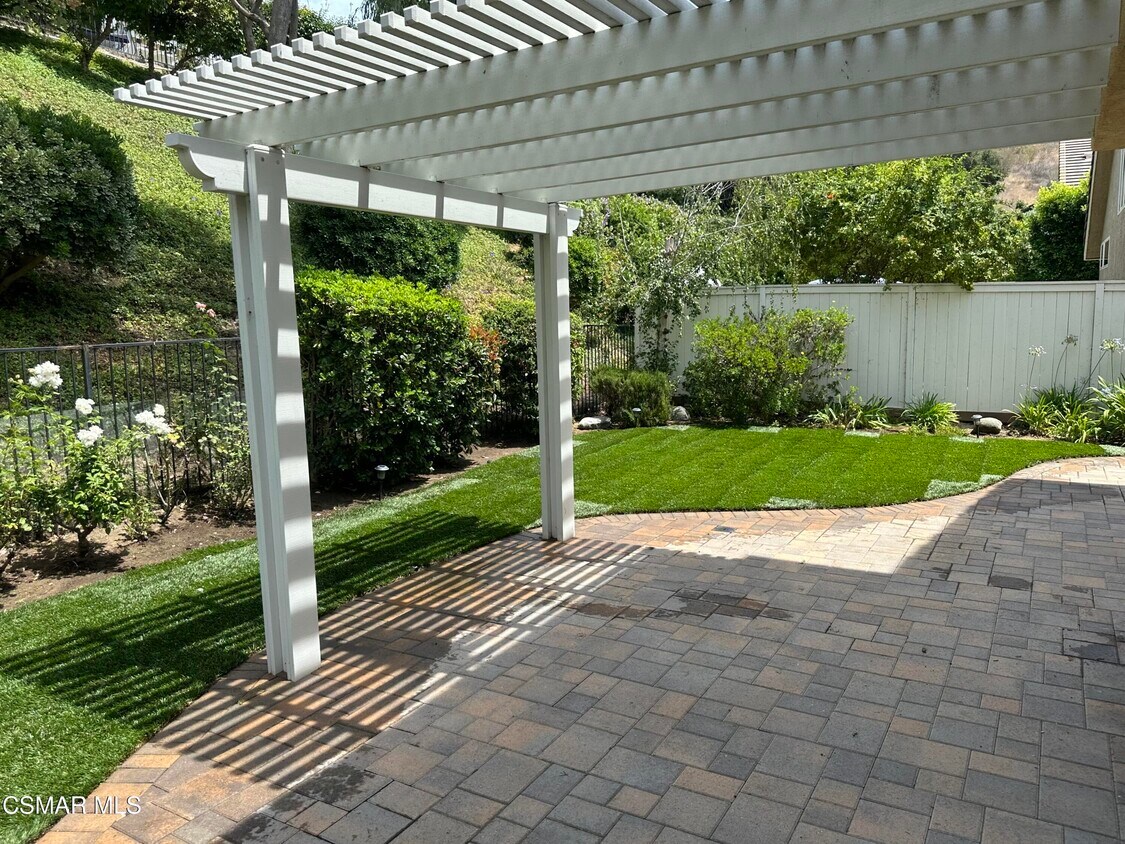 Foto del edificio - 420 View Park Ct