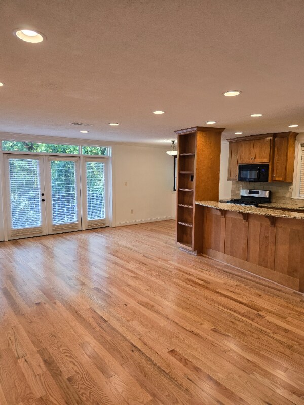 Foto del edificio - 120 Alden Ave NW