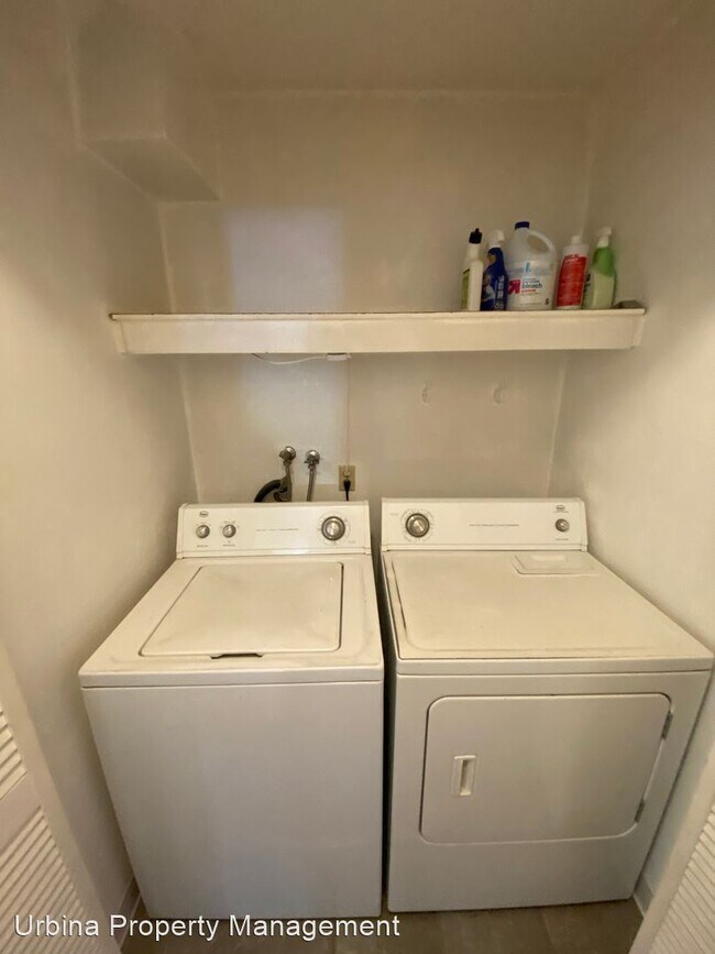 Building Photo - 3 br, 2.5 bath House - 449 Enterprise Drive