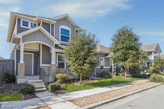 Building Photo - 135 Frasier Dr