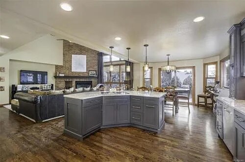 Foto principal - 9981 Prairie Falcon Ln